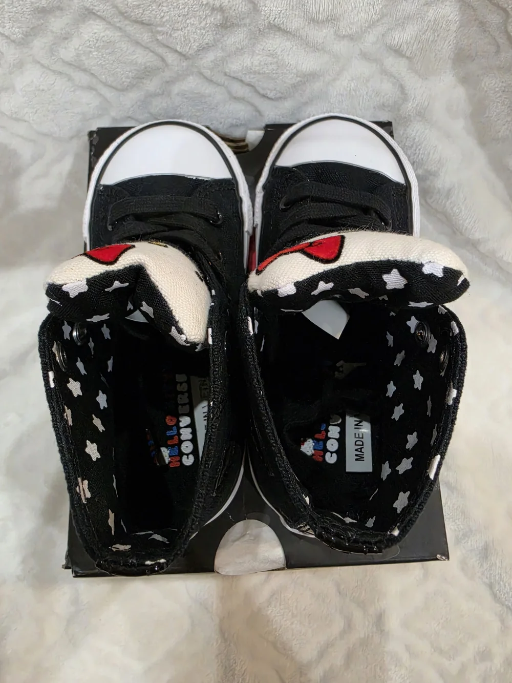 Converse Hello Kitty Black and White High-Top Kids Sneakers New With Box